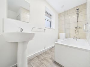 Photo 18- click for photo gallery